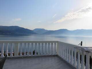 Апартаменты Apartments Villa Marina Krasici Тиват Апартаменты с видом на море-9